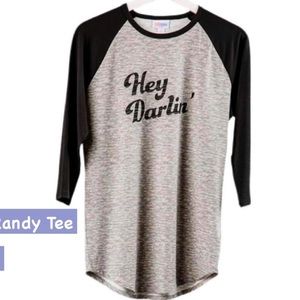 🆕❤️LuLaRoe- Hello Darlin’ Randy Baseball Tee